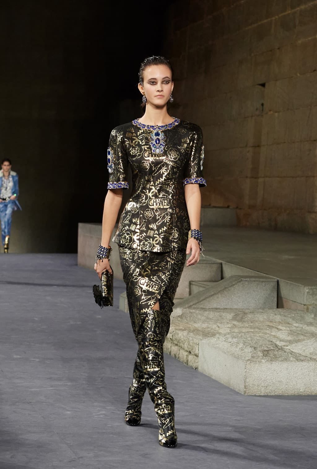 Fashion Week New York Pre-Fall 2019 look 35 from the Chanel collection womenswear
