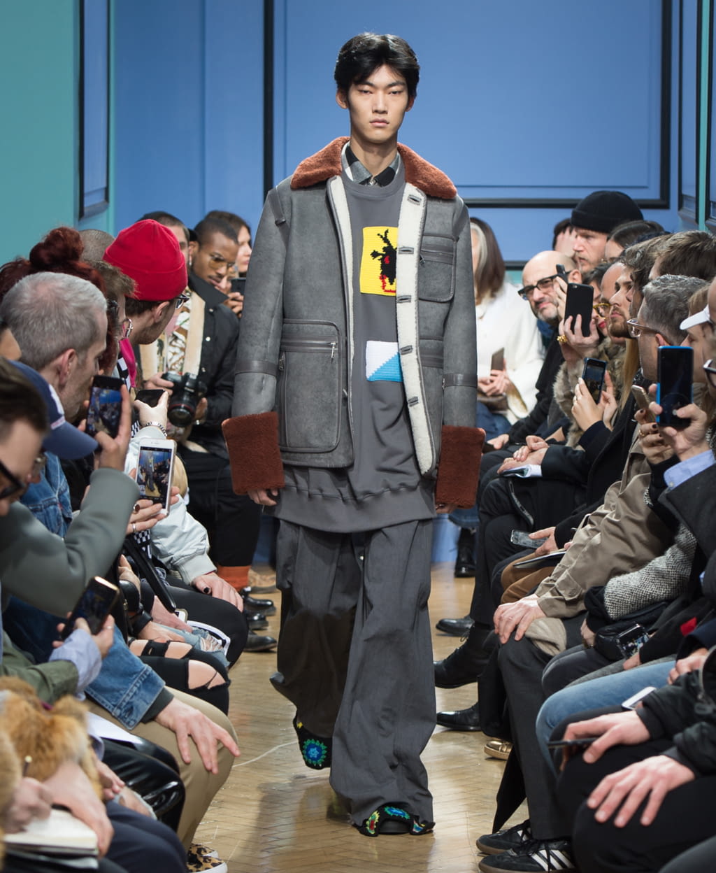 Fashion Week London Fall/Winter 2017 look 36 from the JW Anderson collection 男装