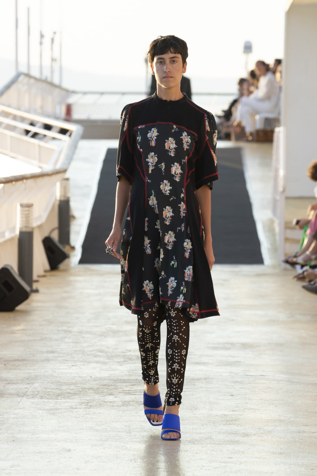 Fashion Week Paris Resort 2019 look 36 from the Koché collection 女装