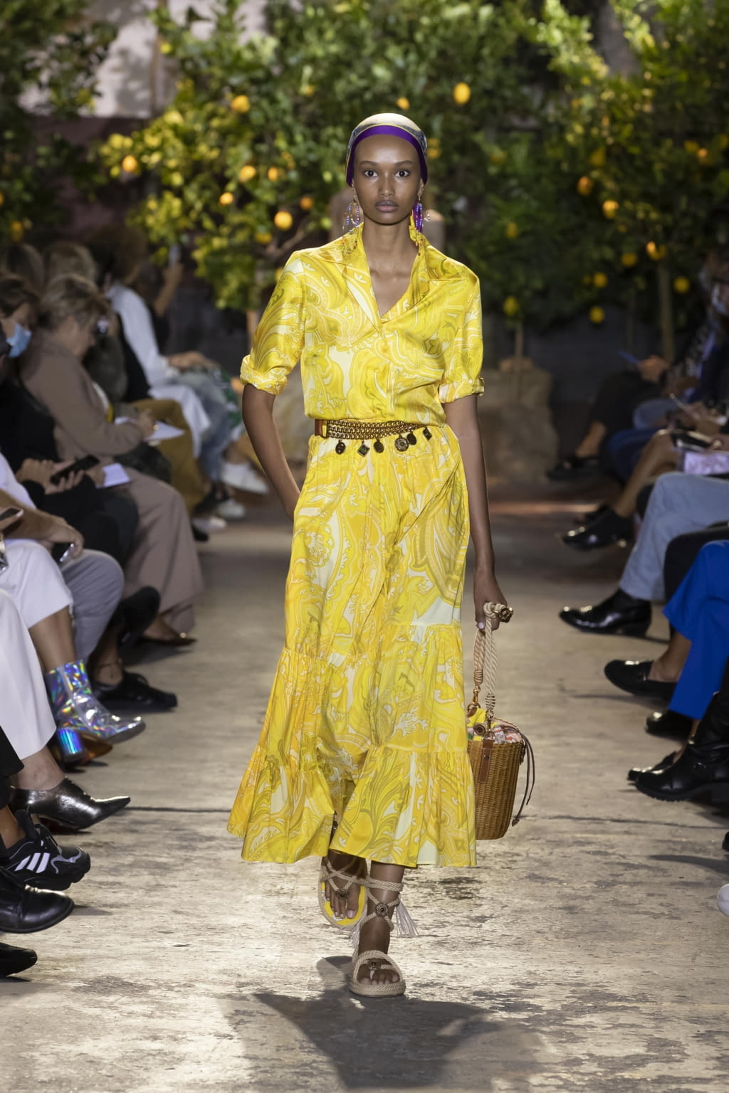 Fashion Week Milan Spring/Summer 2021 look 36 from the Etro collection womenswear