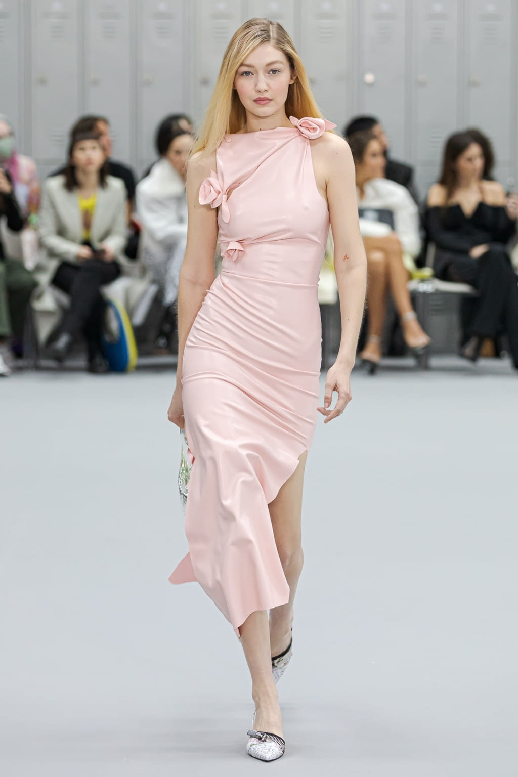 Fashion Week Paris Fall/Winter 2022 look 37 de la collection Coperni womenswear