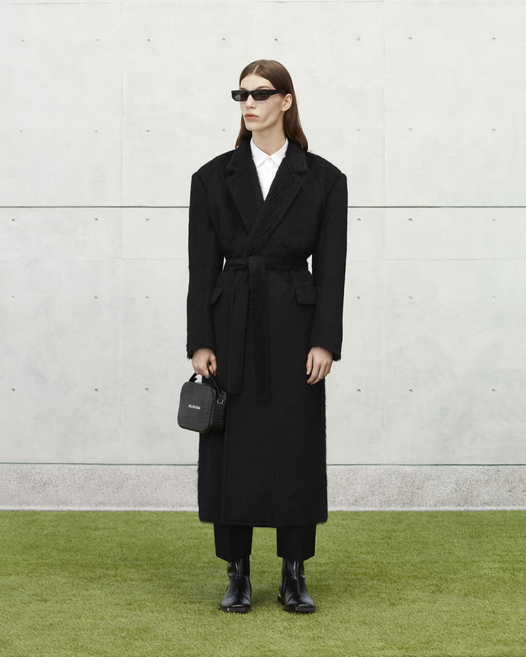 Fashion Week Paris Resort 2020 look 37 from the Balenciaga collection 女装