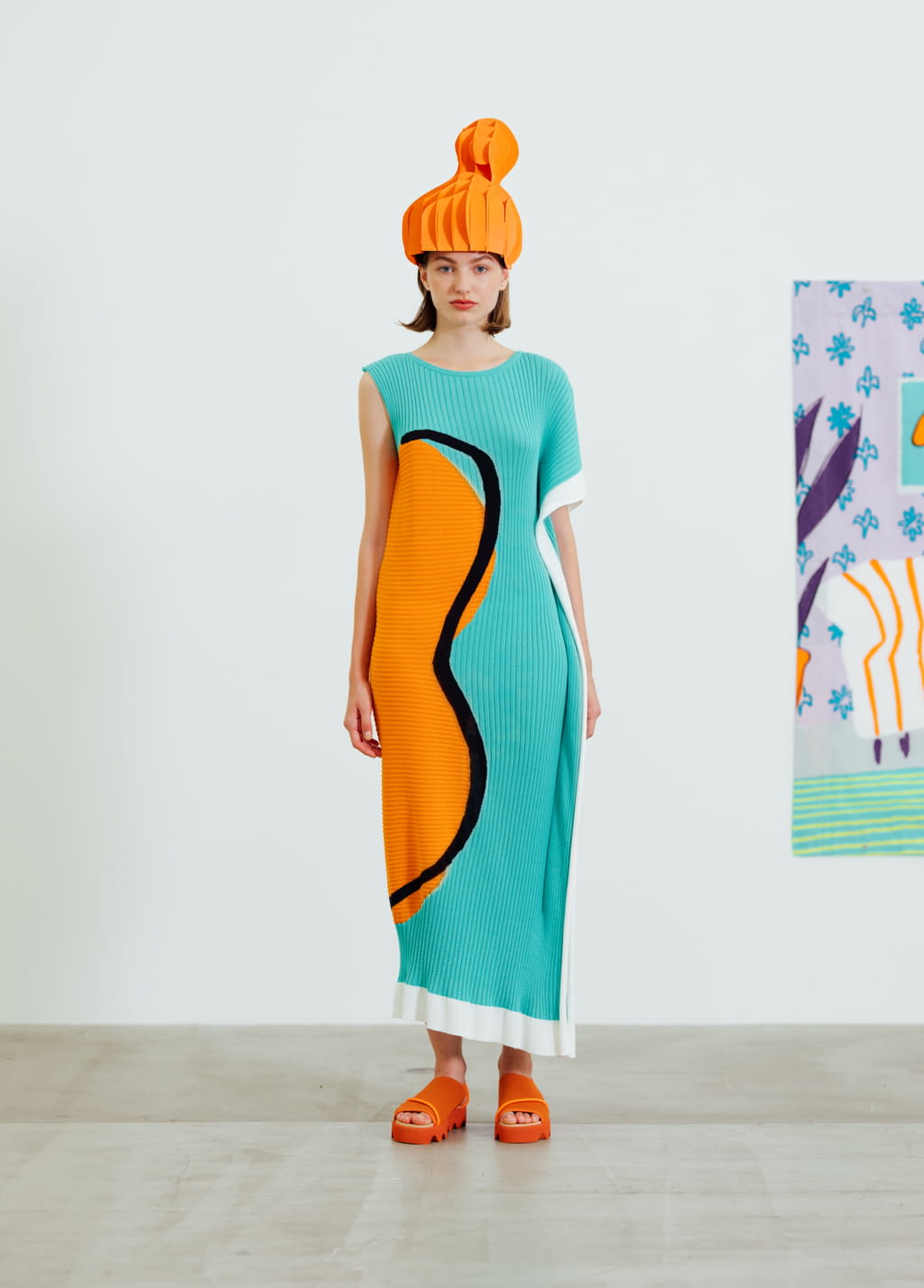 Fashion Week Paris Spring/Summer 2021 look 38 from the Issey Miyake collection womenswear