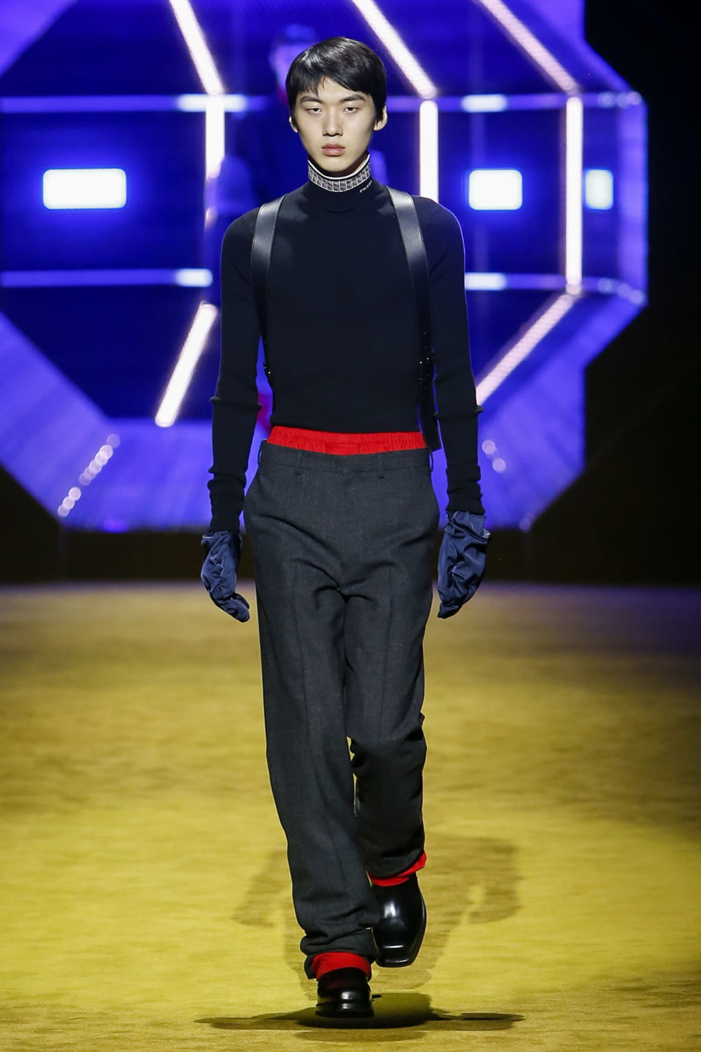 Fashion Week Milan Fall/Winter 2022 look 39 from the Prada collection menswear