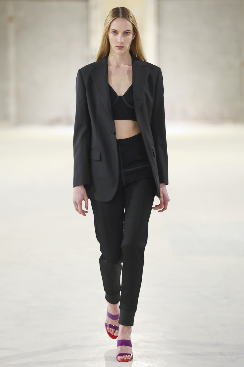 Fashion Week Paris Fall/Winter 2021 look 4 from the Atlein collection 女装
