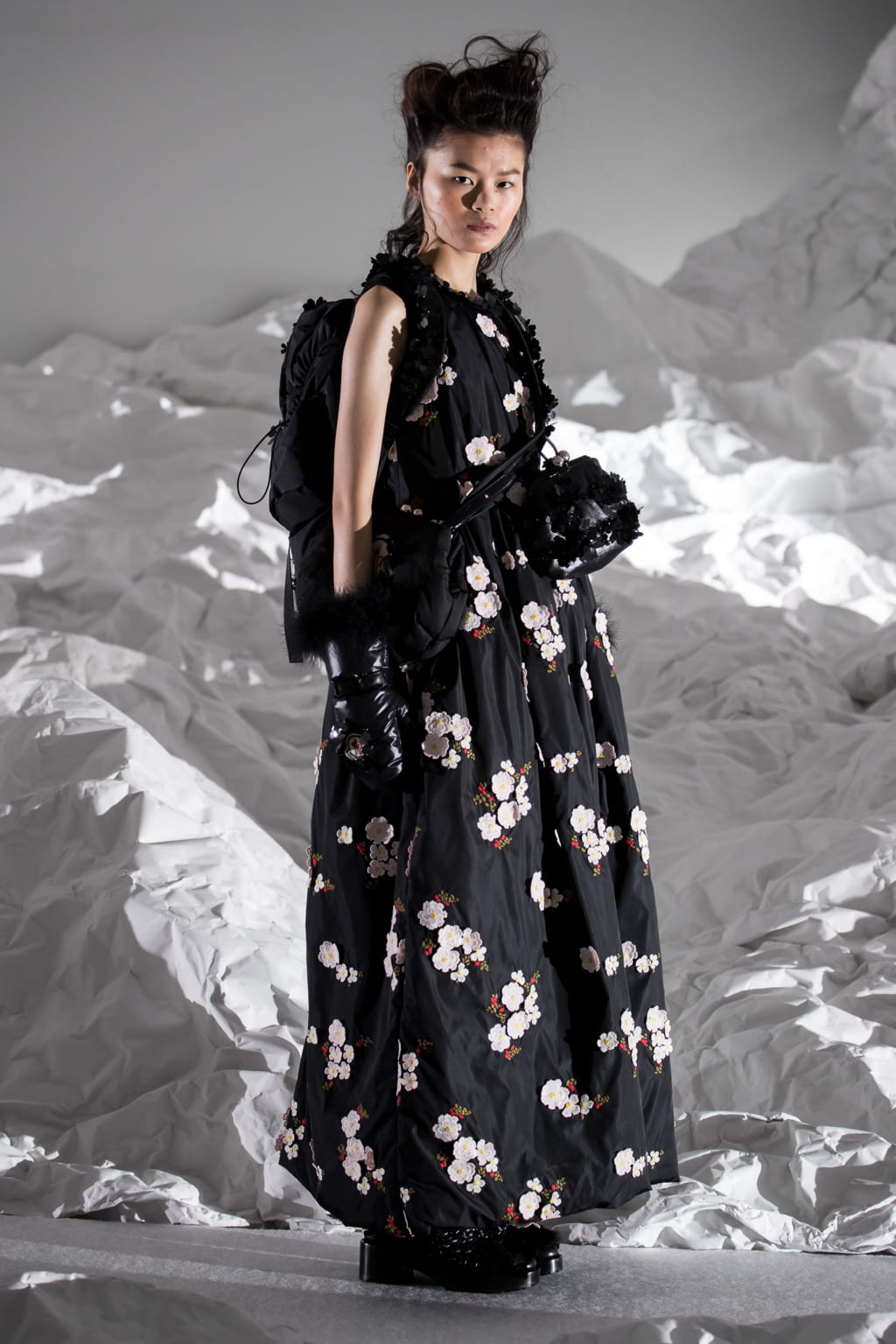 Fashion Week Milan Fall/Winter 2018 look 131 de la collection Moncler Genius womenswear