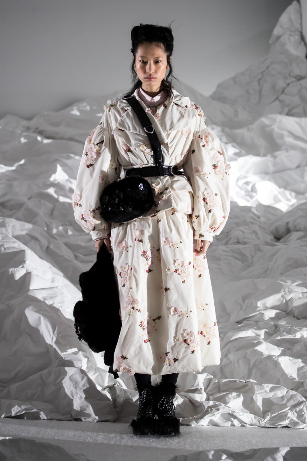 Fashion Week Milan Fall/Winter 2018 look 136 from the Moncler Genius collection womenswear