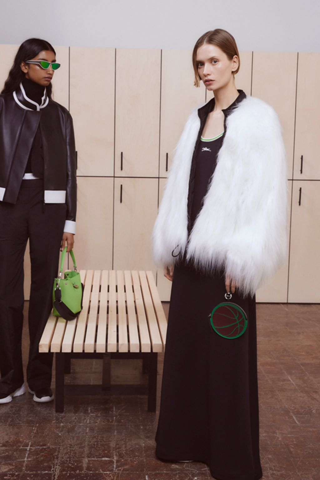 Fashion Week Paris Fall/Winter 2024 look 40 from the Longchamp collection 女装