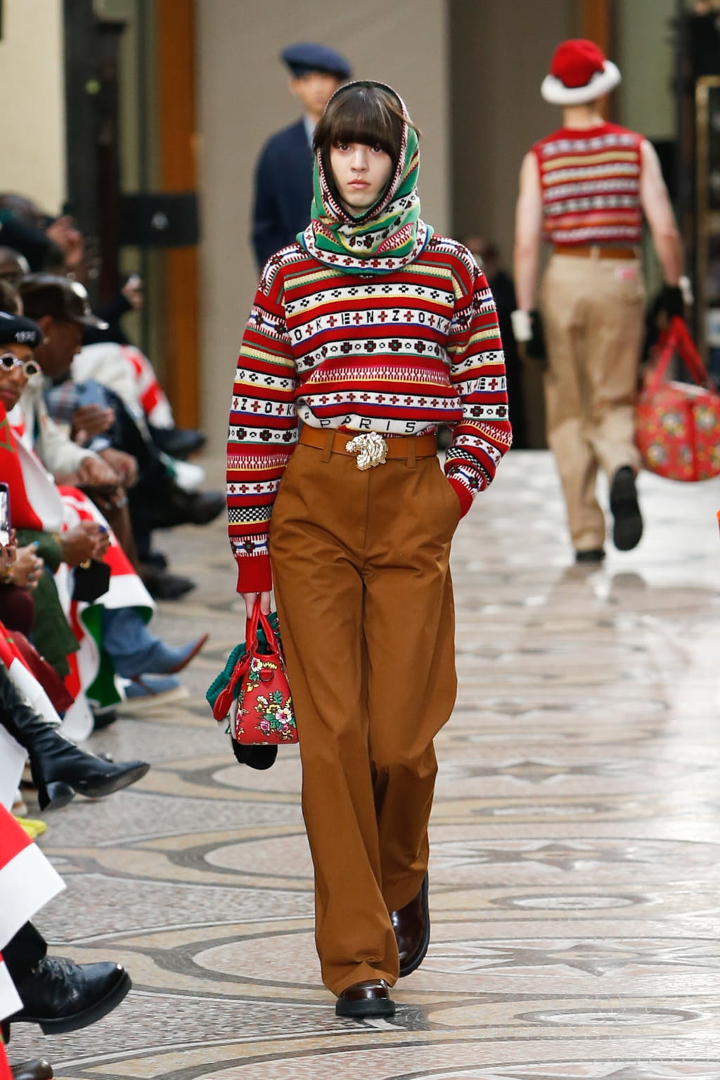 Fashion Week Paris Fall/Winter 2022 look 40 from the Kenzo collection 男装