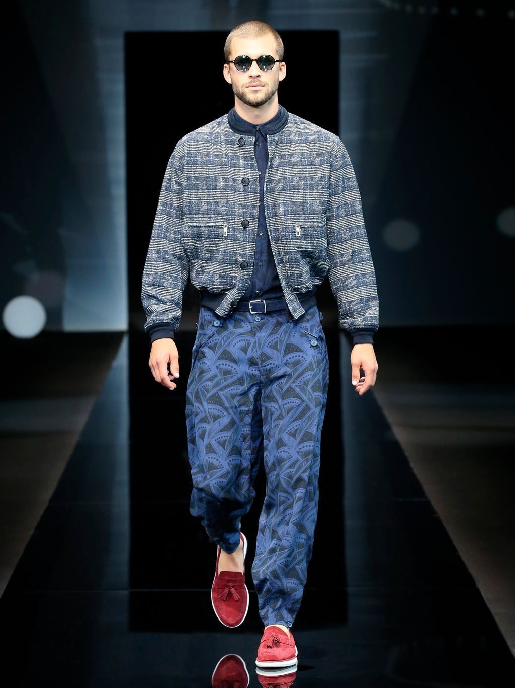 Fashion Week Milan Spring/Summer 2017 look 40 from the Giorgio Armani collection menswear