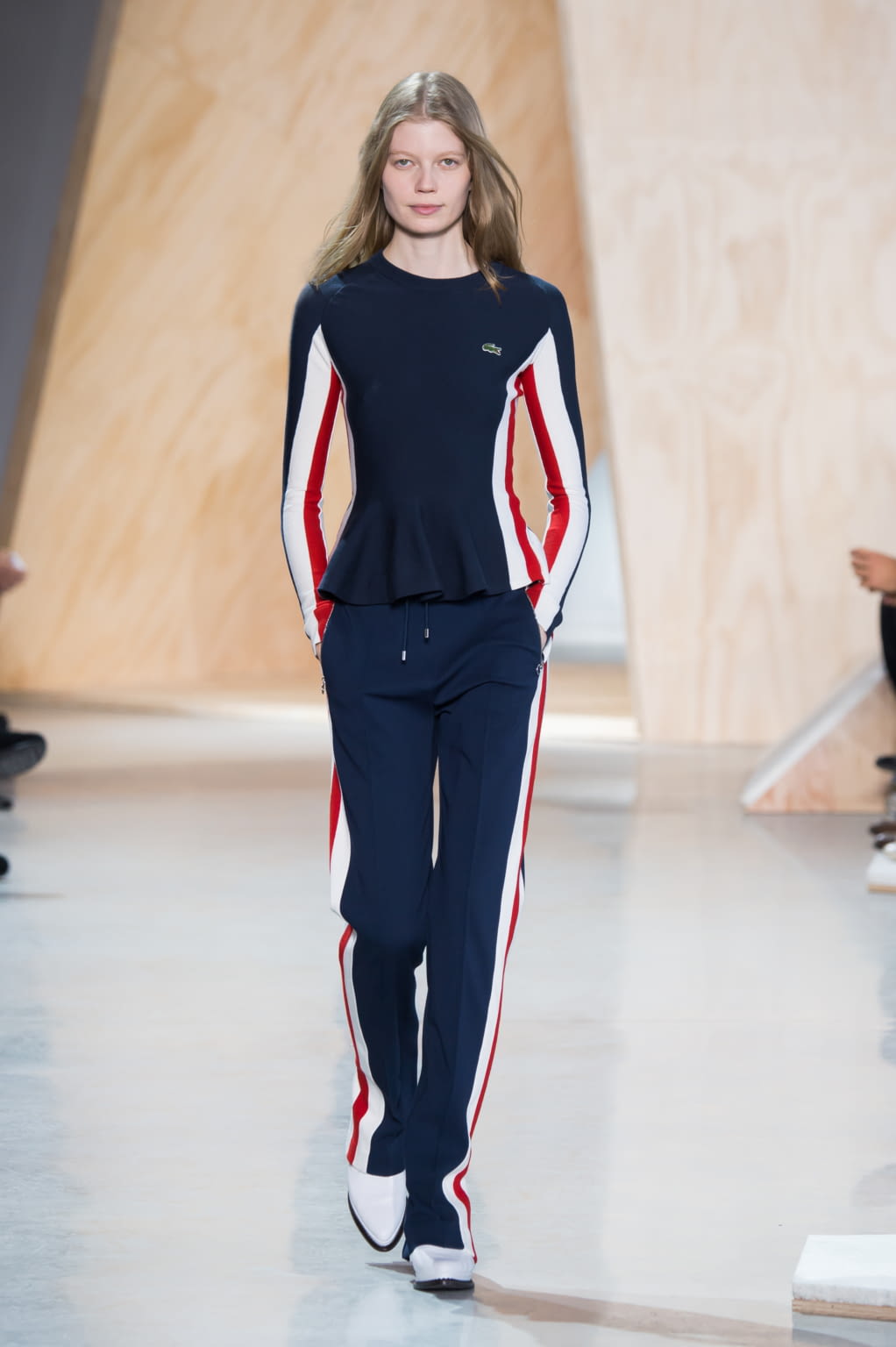 Fashion Week New York Fall/Winter 2016 look 40 from the Lacoste collection 女装