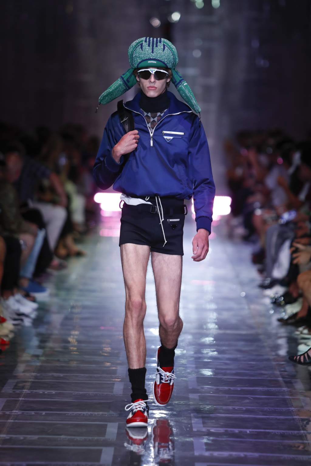 Fashion Week Milan Spring/Summer 2019 look 40 from the Prada collection menswear
