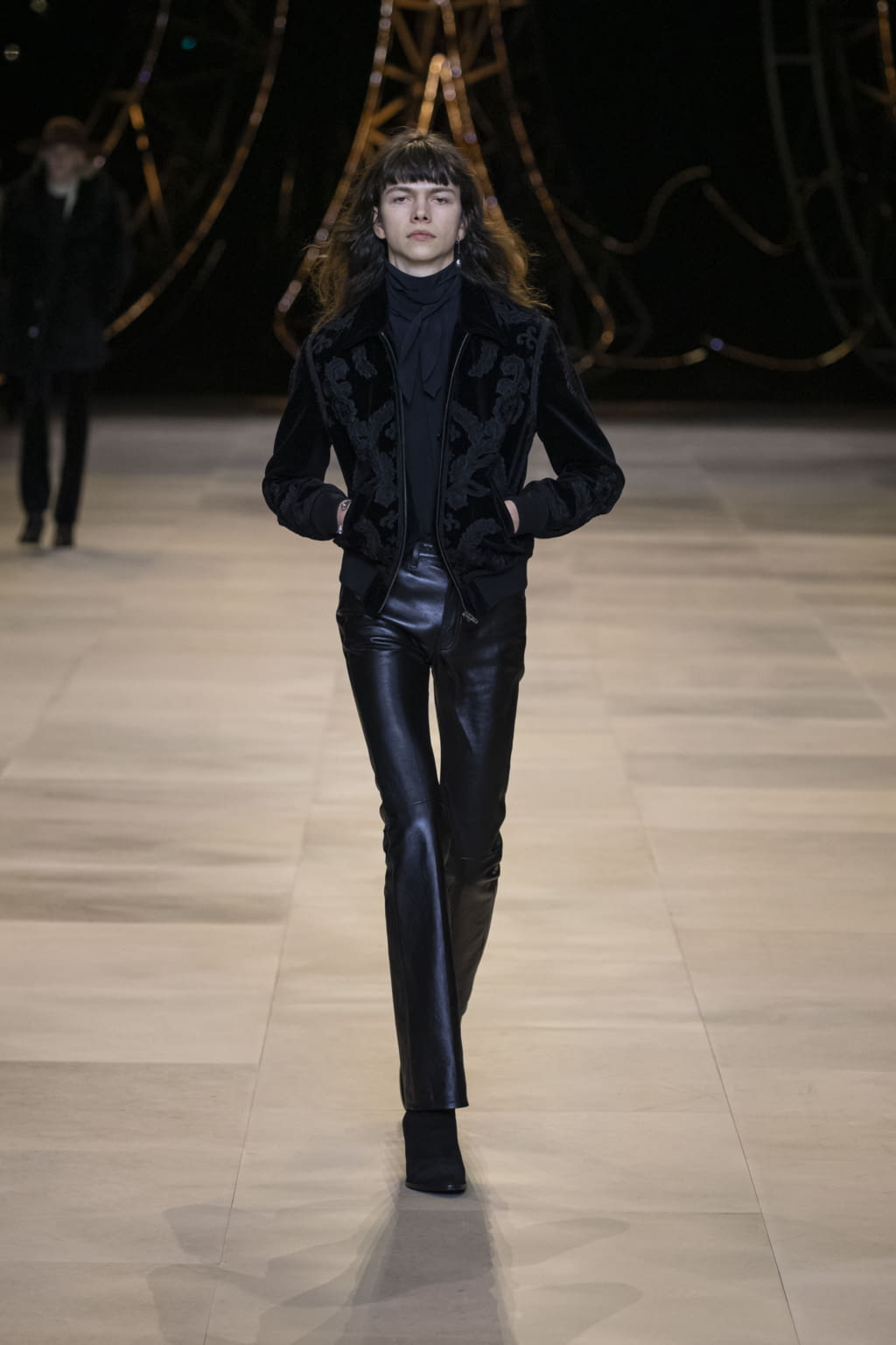 Fashion Week Paris Fall/Winter 2020 look 41 from the Celine collection womenswear