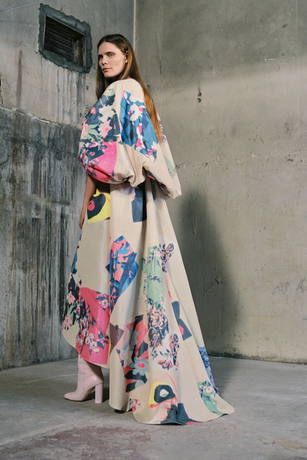 Fashion Week London Pre-Fall 2019 look 41 from the Roksanda collection womenswear