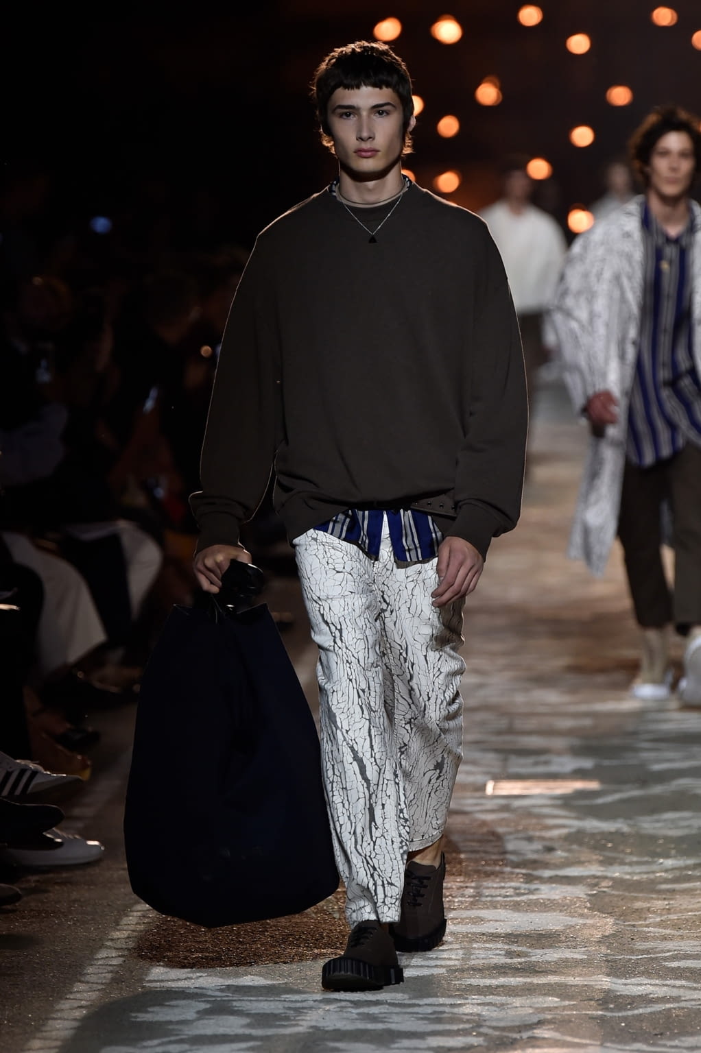 Fashion Week Florence Spring/Summer 2018 look 42 from the HUGO collection menswear