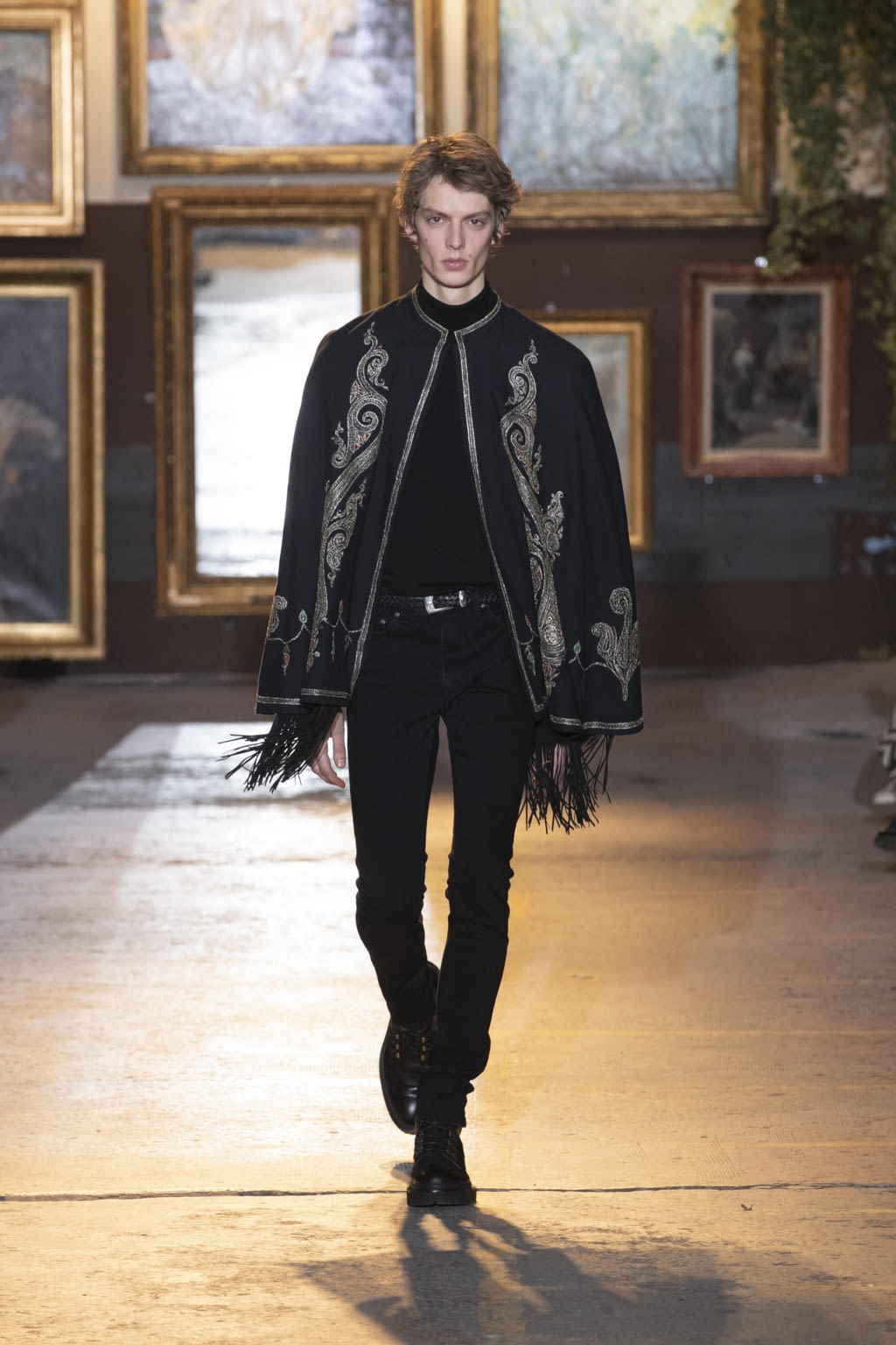 Fashion Week Milan Fall/Winter 2020 look 43 from the Etro collection menswear