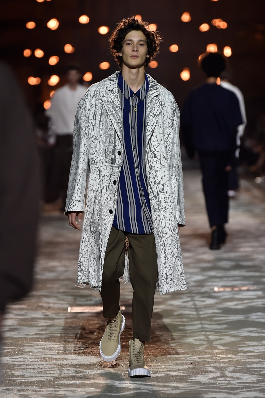 Fashion Week Florence Spring/Summer 2018 look 43 from the HUGO collection menswear
