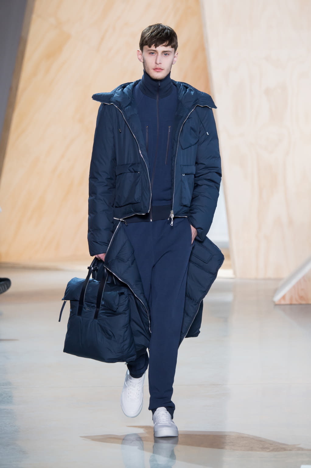 Fashion Week New York Fall/Winter 2016 look 43 from the Lacoste collection womenswear