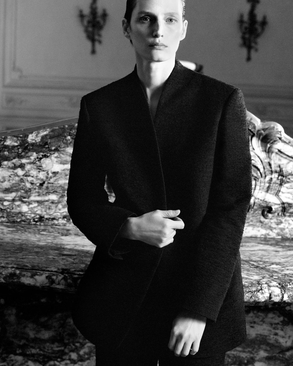 Fashion Week Paris Fall/Winter 2024 look 15 from the Loulou de Saison collection womenswear
