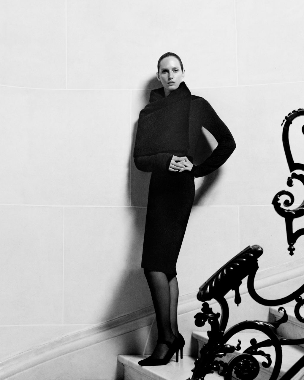 Fashion Week Paris Fall/Winter 2024 look 19 from the Loulou de Saison collection womenswear