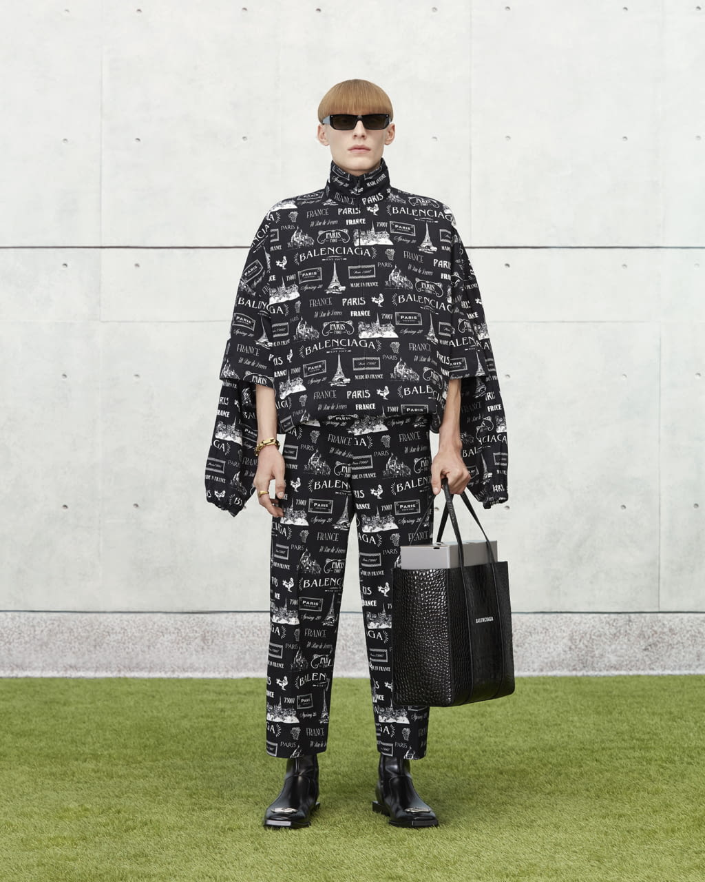 Fashion Week Paris Resort 2020 look 44 from the Balenciaga collection 女装