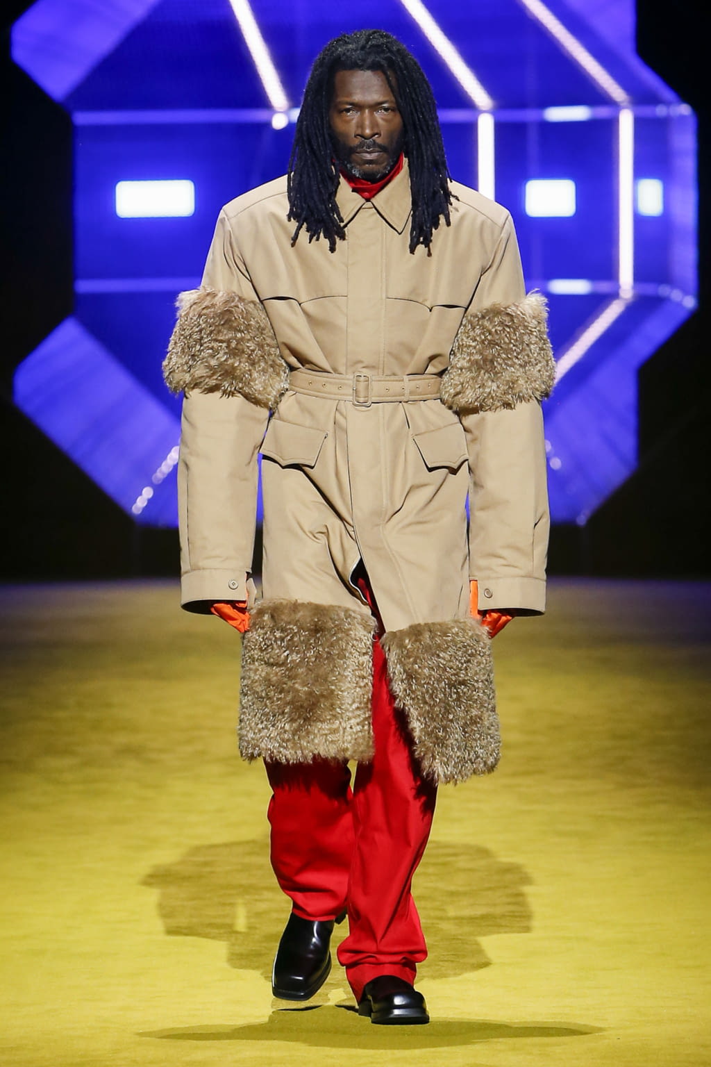 Fashion Week Milan Fall/Winter 2022 look 44 from the Prada collection menswear