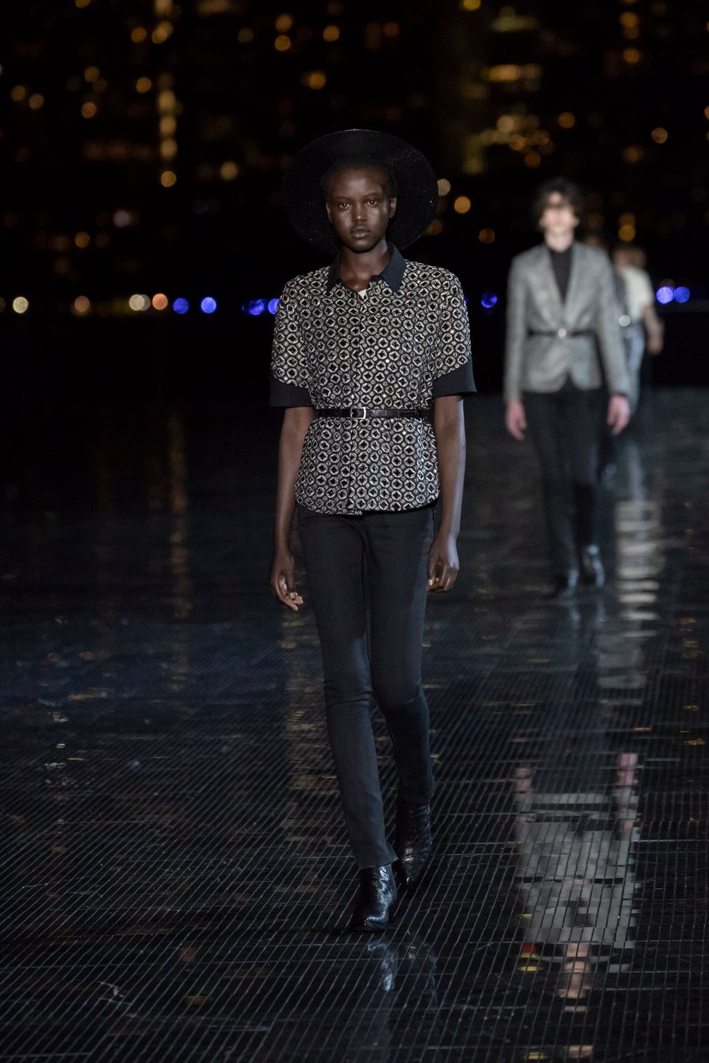 Fashion Week New York Spring/Summer 2019 look 45 de la collection Saint Laurent menswear