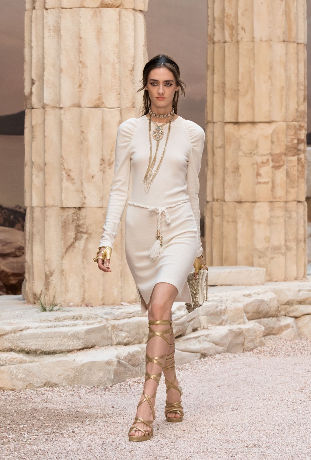 Fashion Week Paris Resort 2018 look 45 from the Chanel collection 女装