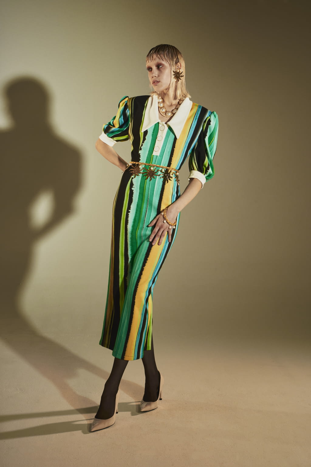 Fashion Week Paris Spring/Summer 2022 look 38 from the ROWEN ROSE collection 女装