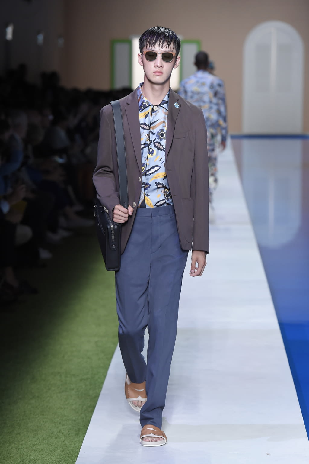 Fashion Week Milan Spring/Summer 2017 look 45 from the Fendi collection 男装