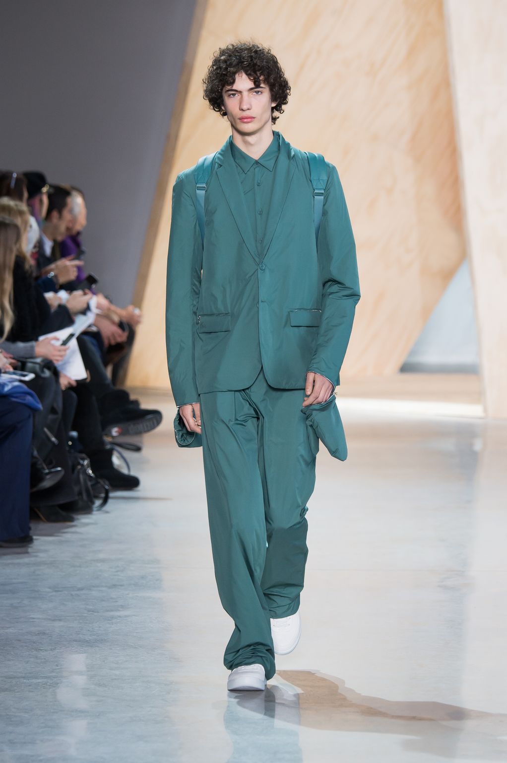 Fashion Week New York Fall/Winter 2016 look 45 from the Lacoste collection 女装