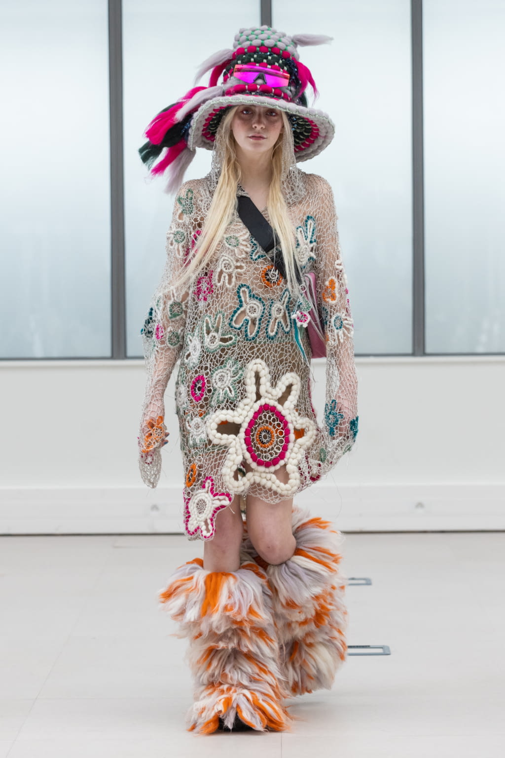 Fashion Week Paris Fall/Winter 2022 look 45 from the IFM PARIS collection womenswear