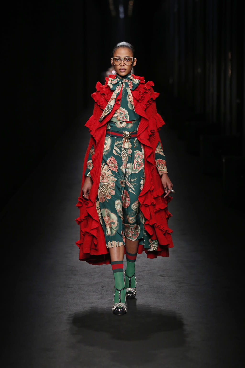 Fashion Week Milan Fall/Winter 2016 look 46 from the Gucci collection 女装