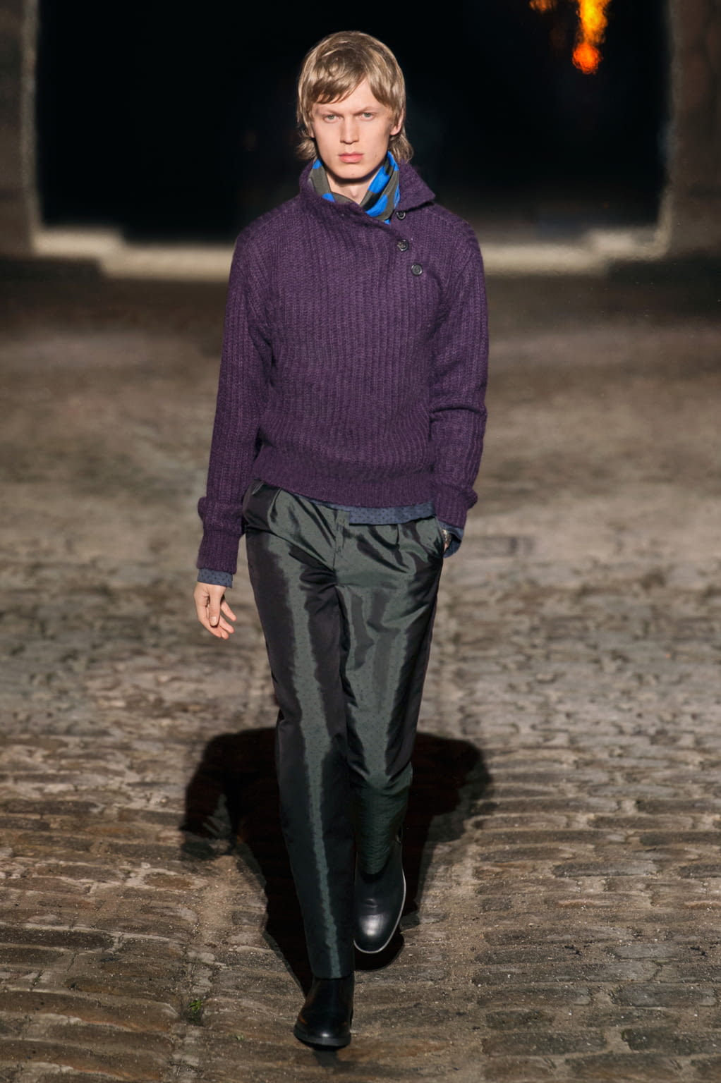Fashion Week Paris Fall/Winter 2018 look 46 from the Hermès collection menswear