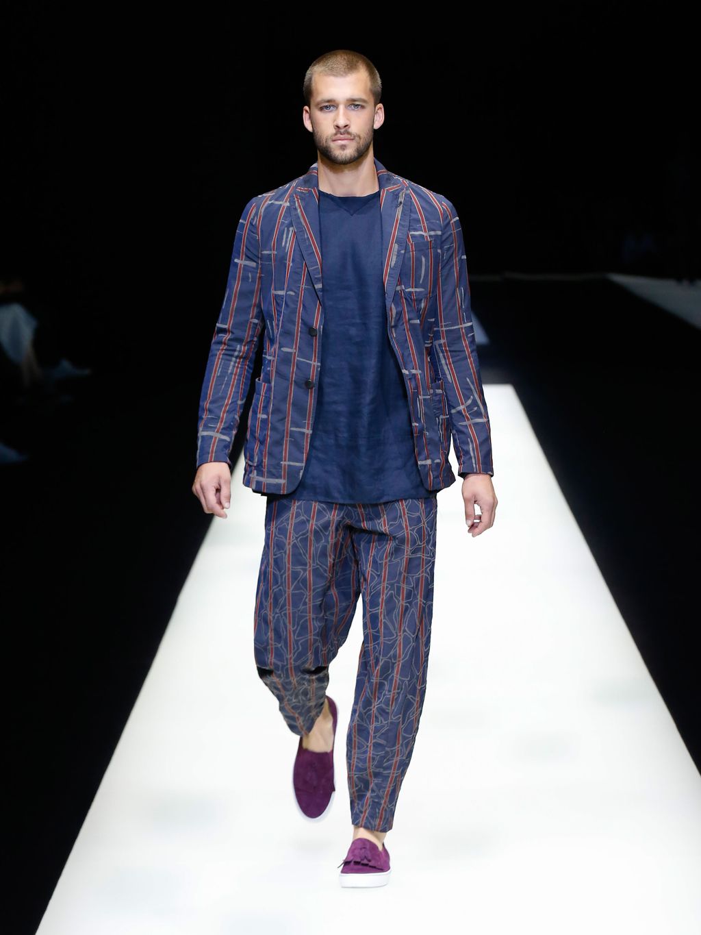Fashion Week Milan Spring/Summer 2018 look 45 from the Giorgio Armani collection menswear