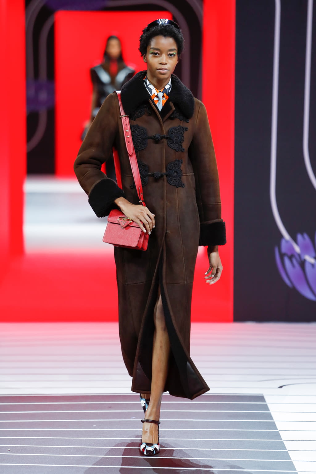 Fashion Week Milan Fall/Winter 2020 look 47 from the Prada collection 女装