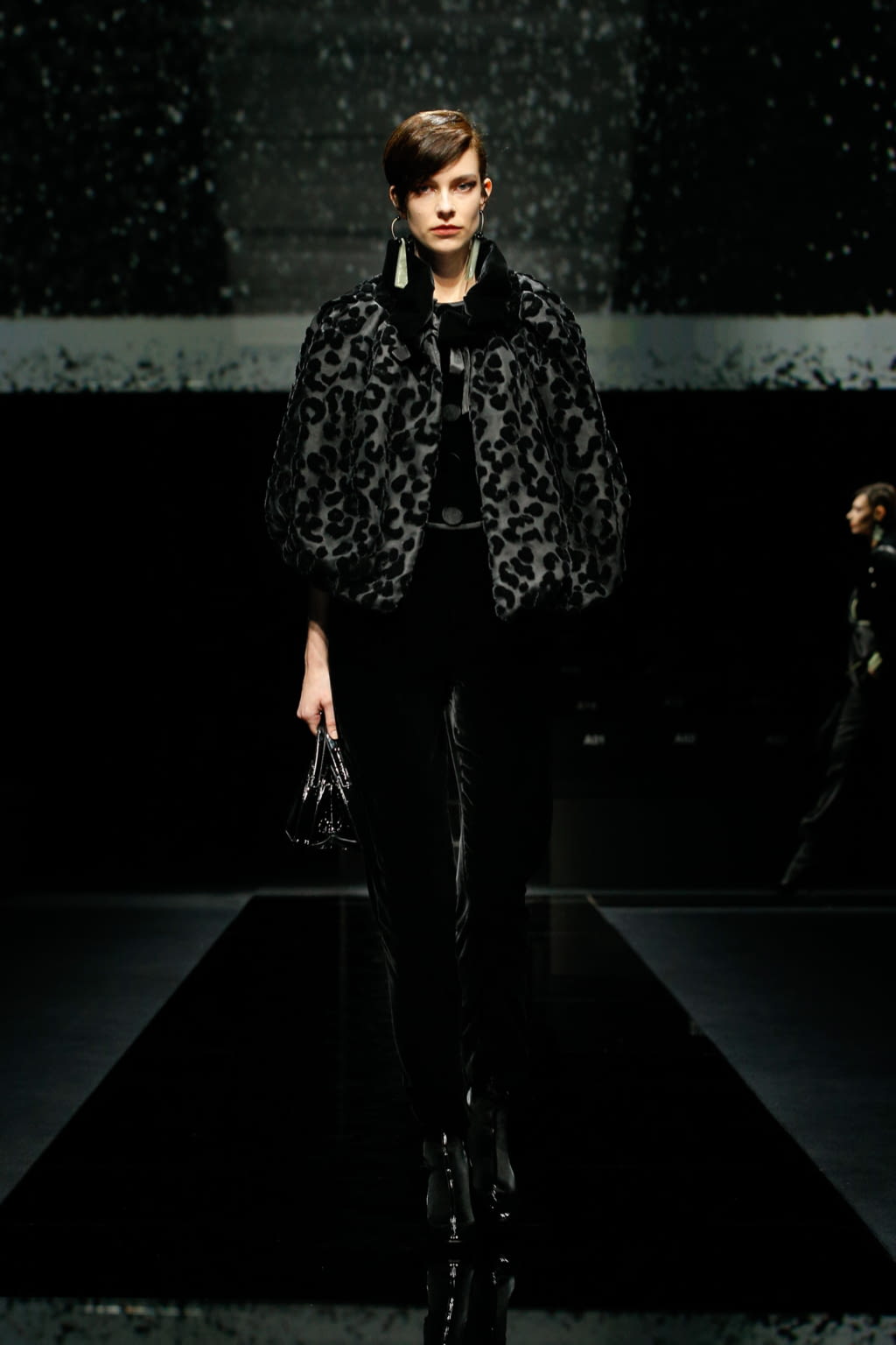 Fashion Week Milan Fall/Winter 2020 look 48 from the Giorgio Armani collection womenswear