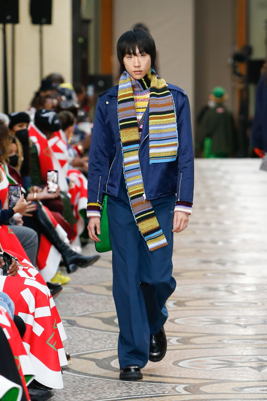 Fashion Week Paris Fall/Winter 2022 look 48 from the Kenzo collection menswear