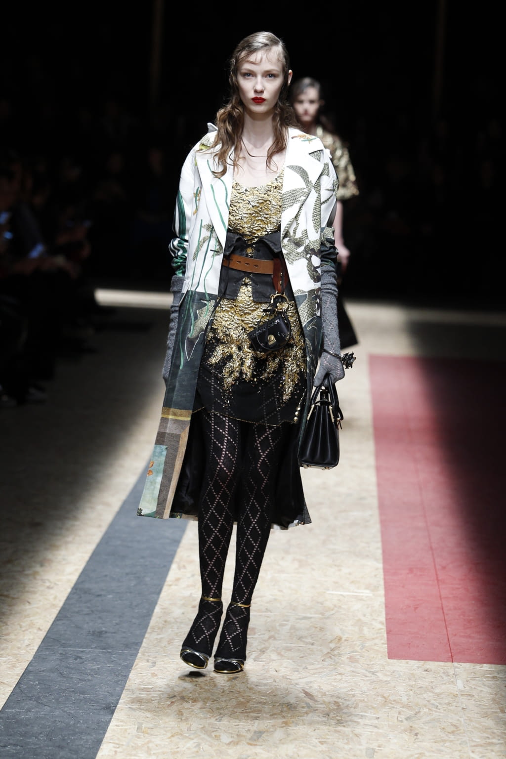 Fashion Week Milan Fall/Winter 2016 look 48 from the Prada collection 女装