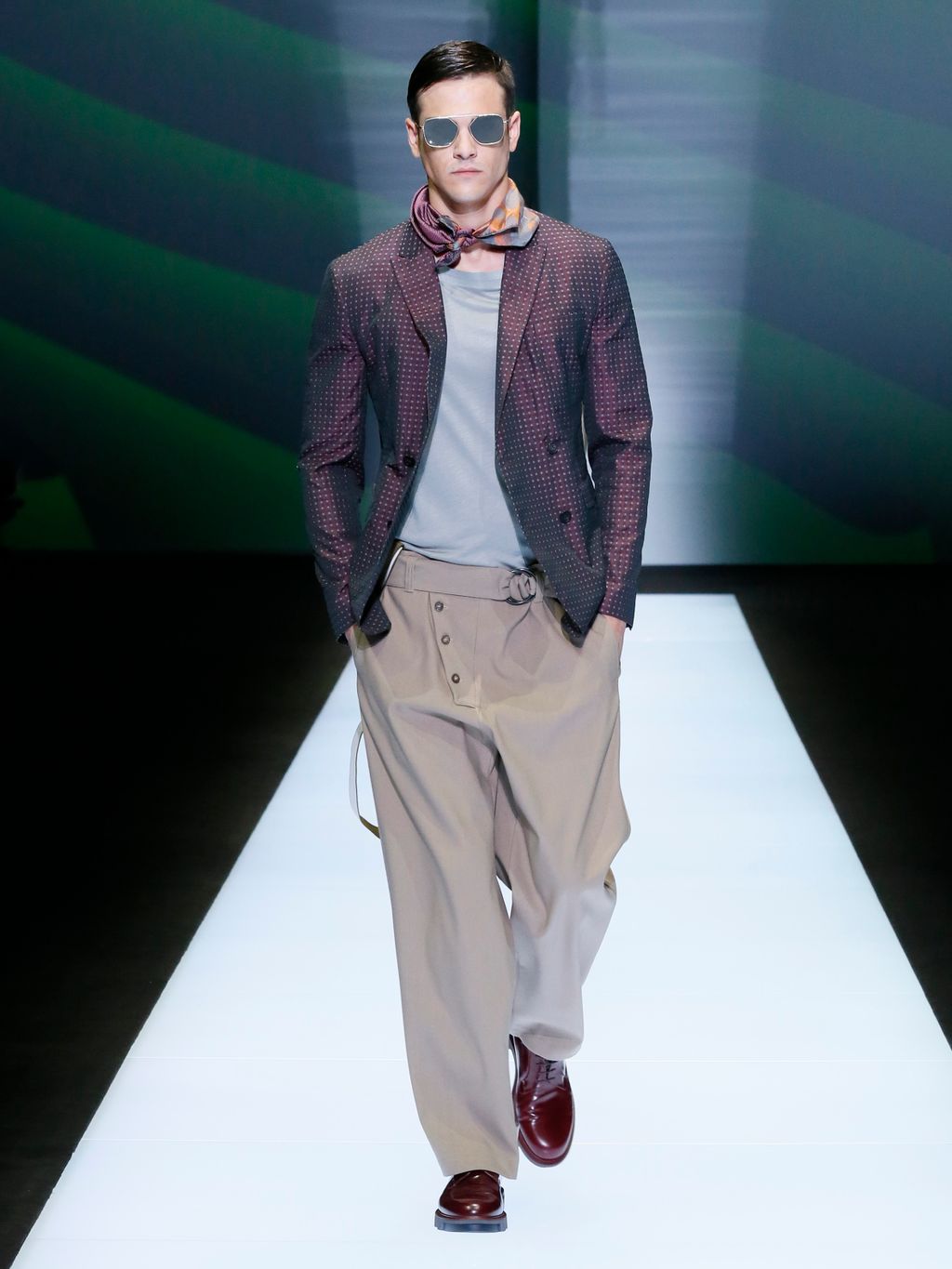 Fashion Week Milan Spring/Summer 2017 look 49 from the Emporio Armani collection 男装