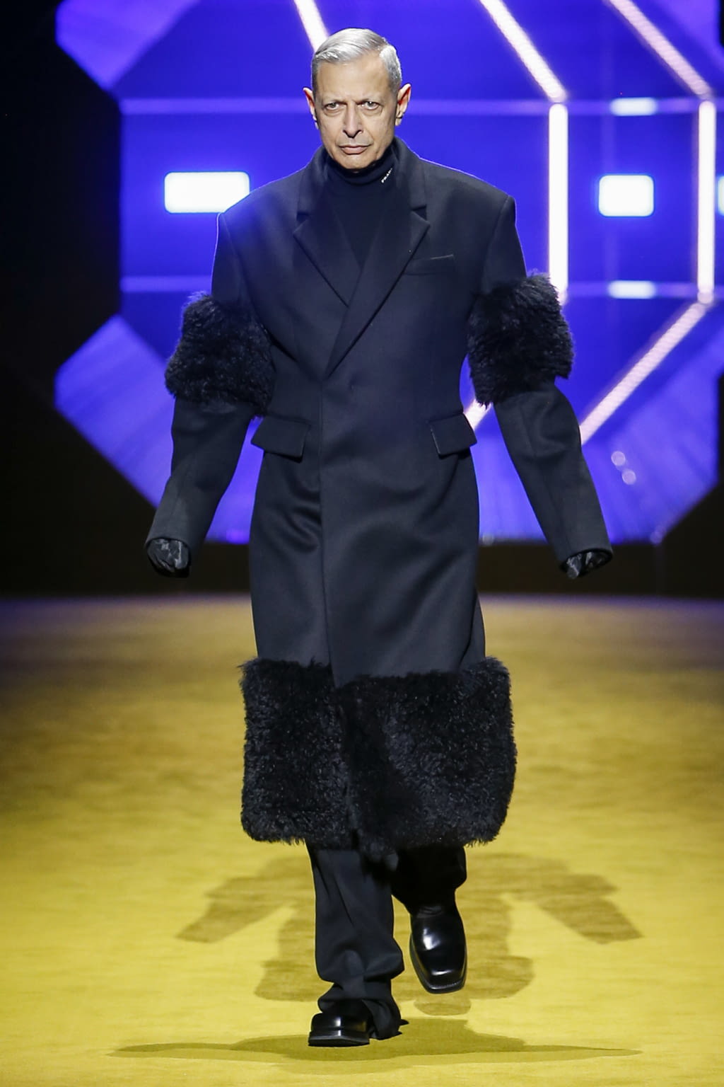 Fashion Week Milan Fall/Winter 2022 look 49 from the Prada collection 男装