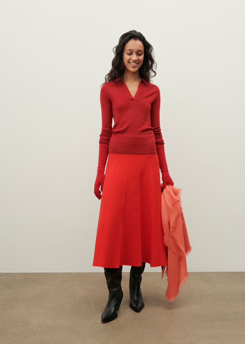 Fashion Week Paris Fall/Winter 2023 look 86 from the Eric Bompard collection womenswear