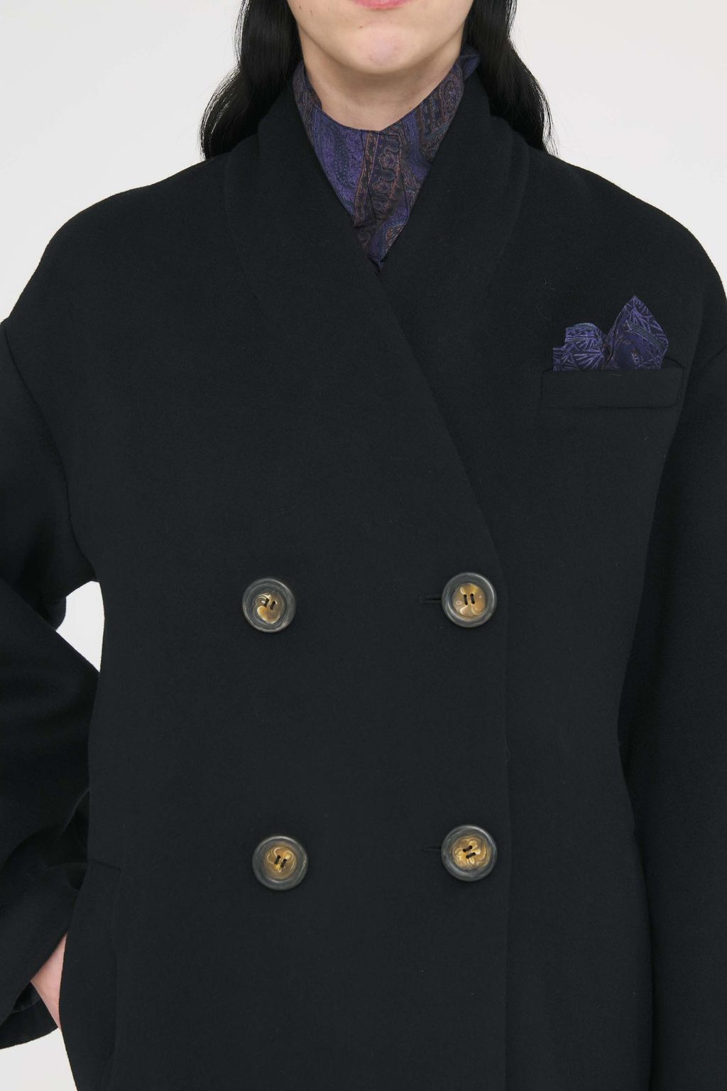 Fashion Week Paris Fall/Winter 2025 look 49 from the Antik Batik collection 女装