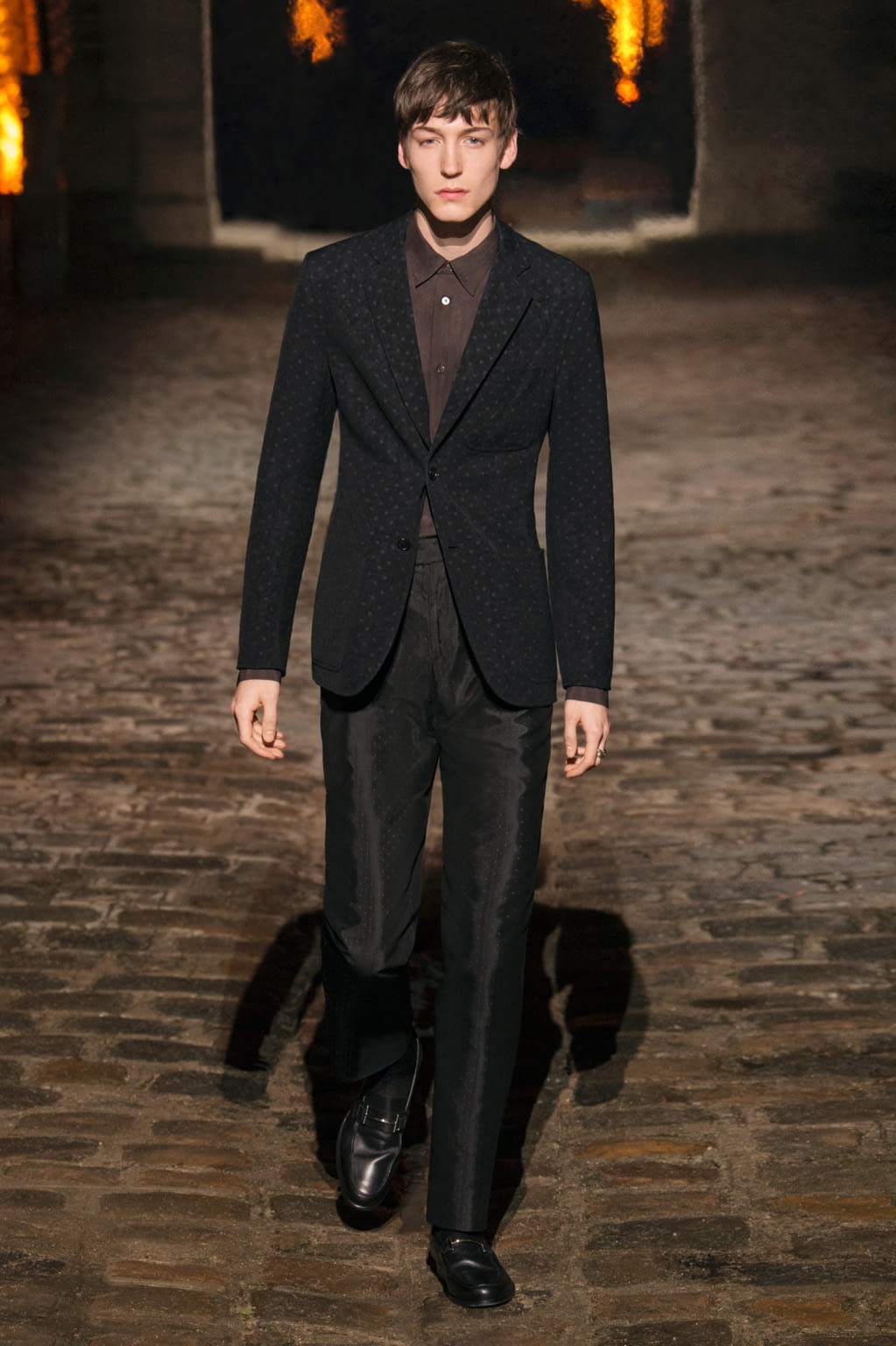 Fashion Week Paris Fall/Winter 2018 look 49 from the Hermès collection 男装