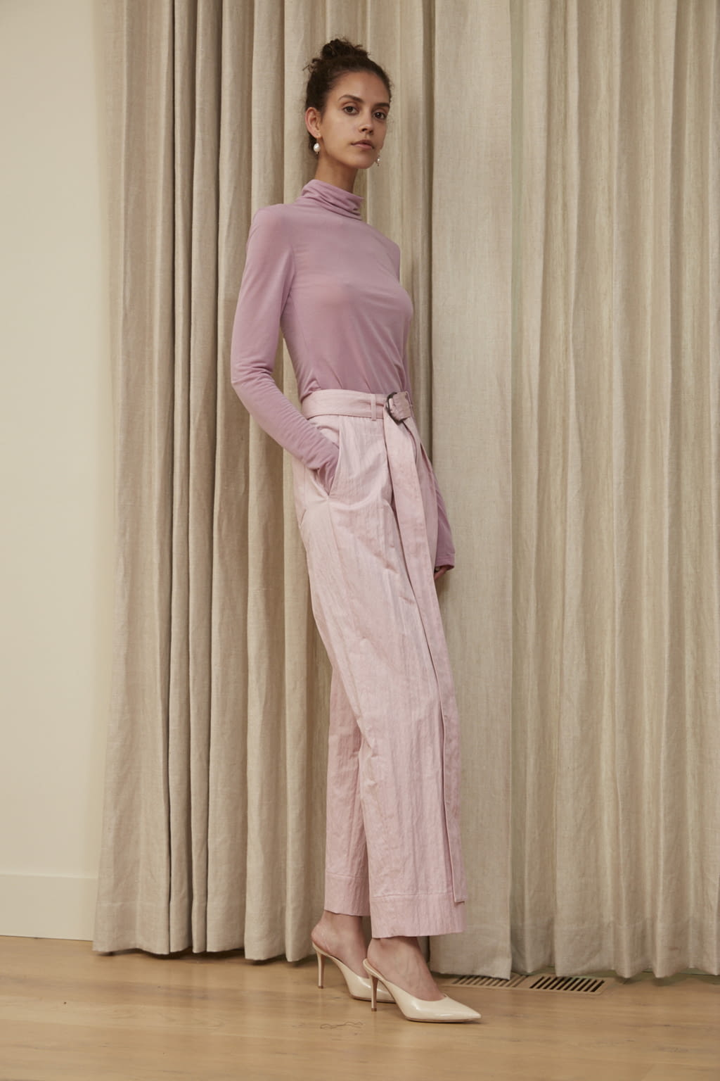 Fashion Week New York Resort 2019 look 4 from the Arias collection womenswear
