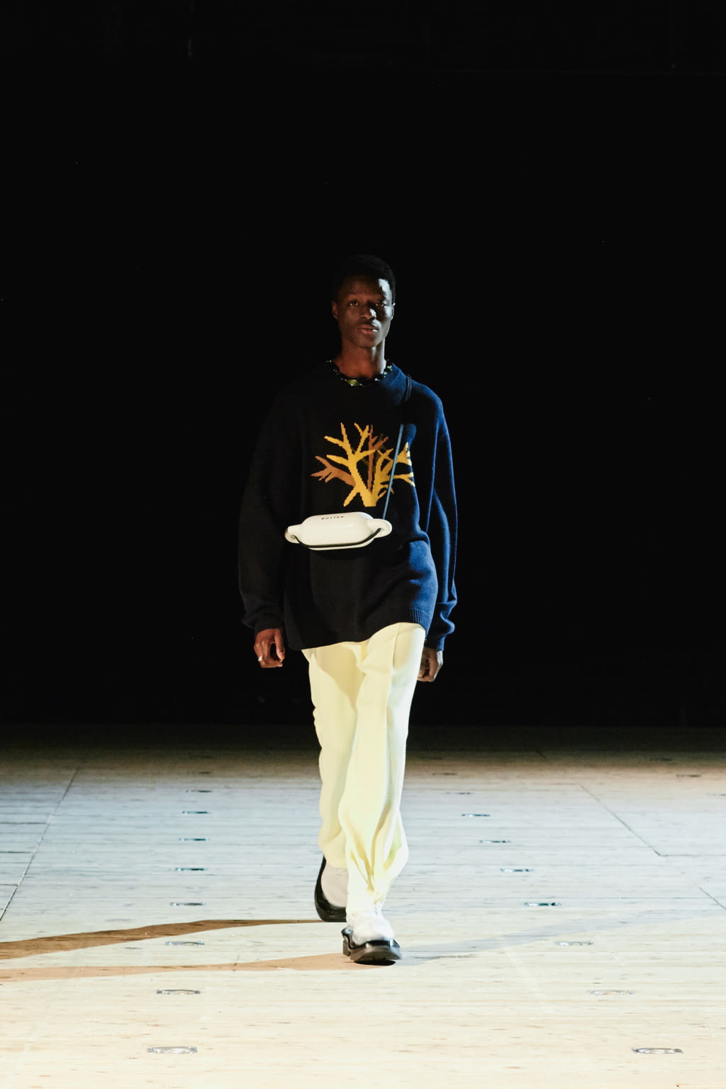 Fashion Week Paris Fall/Winter 2021 look 3 from the Botter collection 男装
