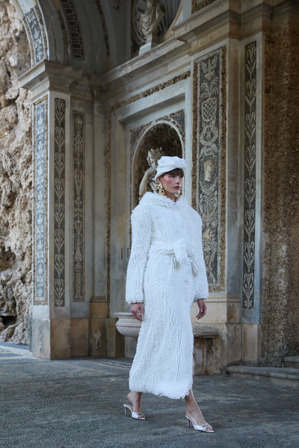 Fashion Week Paris Spring/Summer 2026 look 1 from the ROWEN ROSE collection menswear