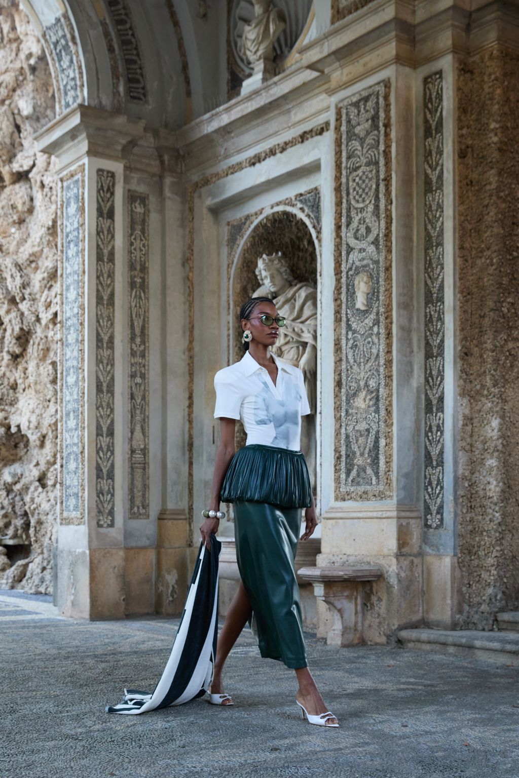 Fashion Week Paris Spring/Summer 2026 look 4 from the ROWEN ROSE collection menswear