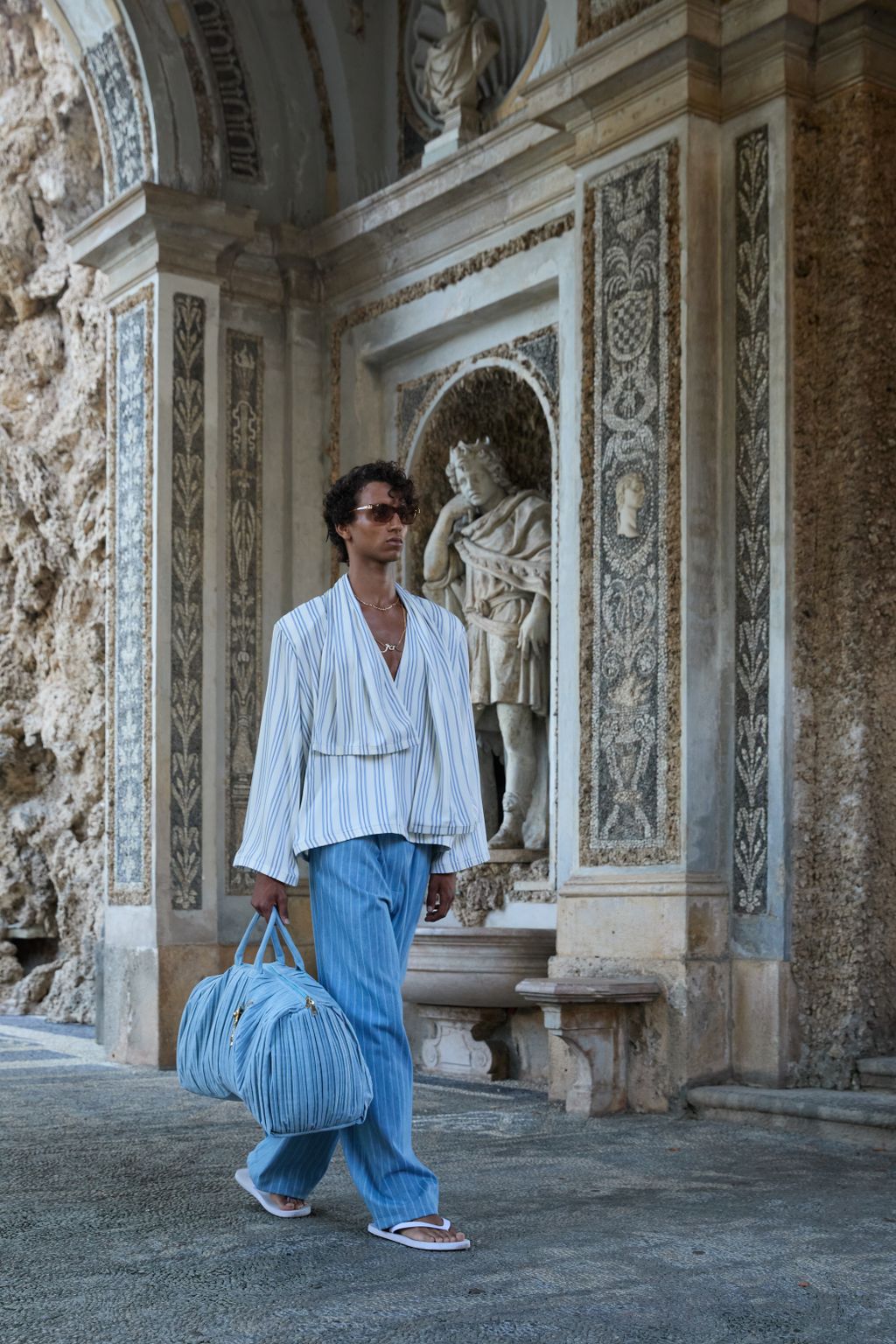 Fashion Week Paris Spring/Summer 2026 look 9 from the ROWEN ROSE collection menswear