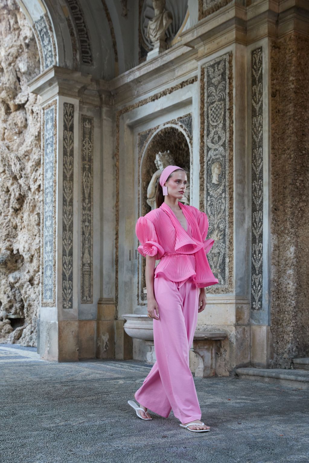 Fashion Week Paris Spring/Summer 2026 look 38 from the ROWEN ROSE collection menswear